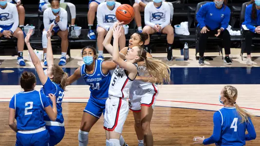 Paige Bueckers takes a jump shot against Creighton on December 17, 2020.