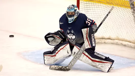 Samantha Carpentier-Yelle makes a save against Merrimack on December 18, 2020.