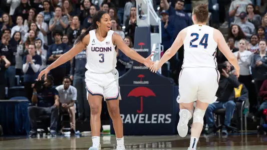 Megan Walker, Anna Makurat
