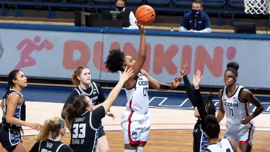 Christyn Williams shoots a floater against Georgetown on January 23, 2021.