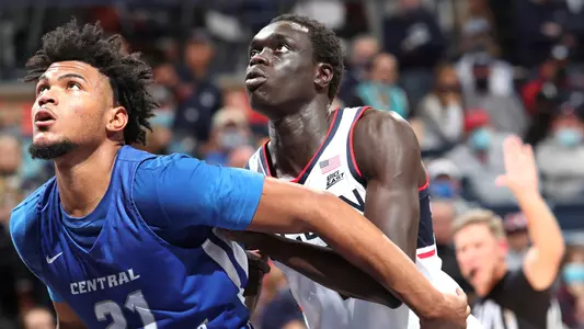 Akok Akok against CCSU on November 9, 2021