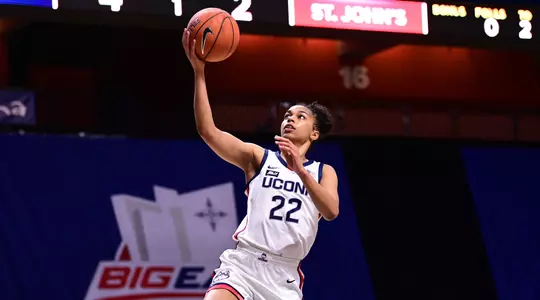 Evina Westbrook scores a layup vs. St. John's.