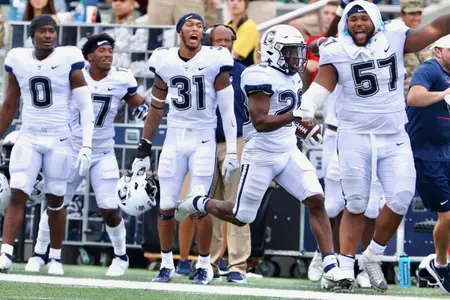 Brian Brewton Kickoff Return for a TD