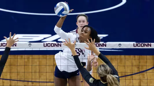 Taylor Pannell striking the ball on an attack