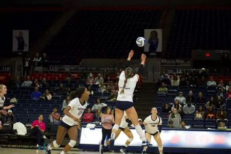 Madi Whitmire Set