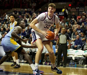 DONOVAN CLINGAN