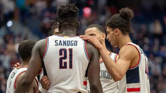 UCONN MBB TEAM