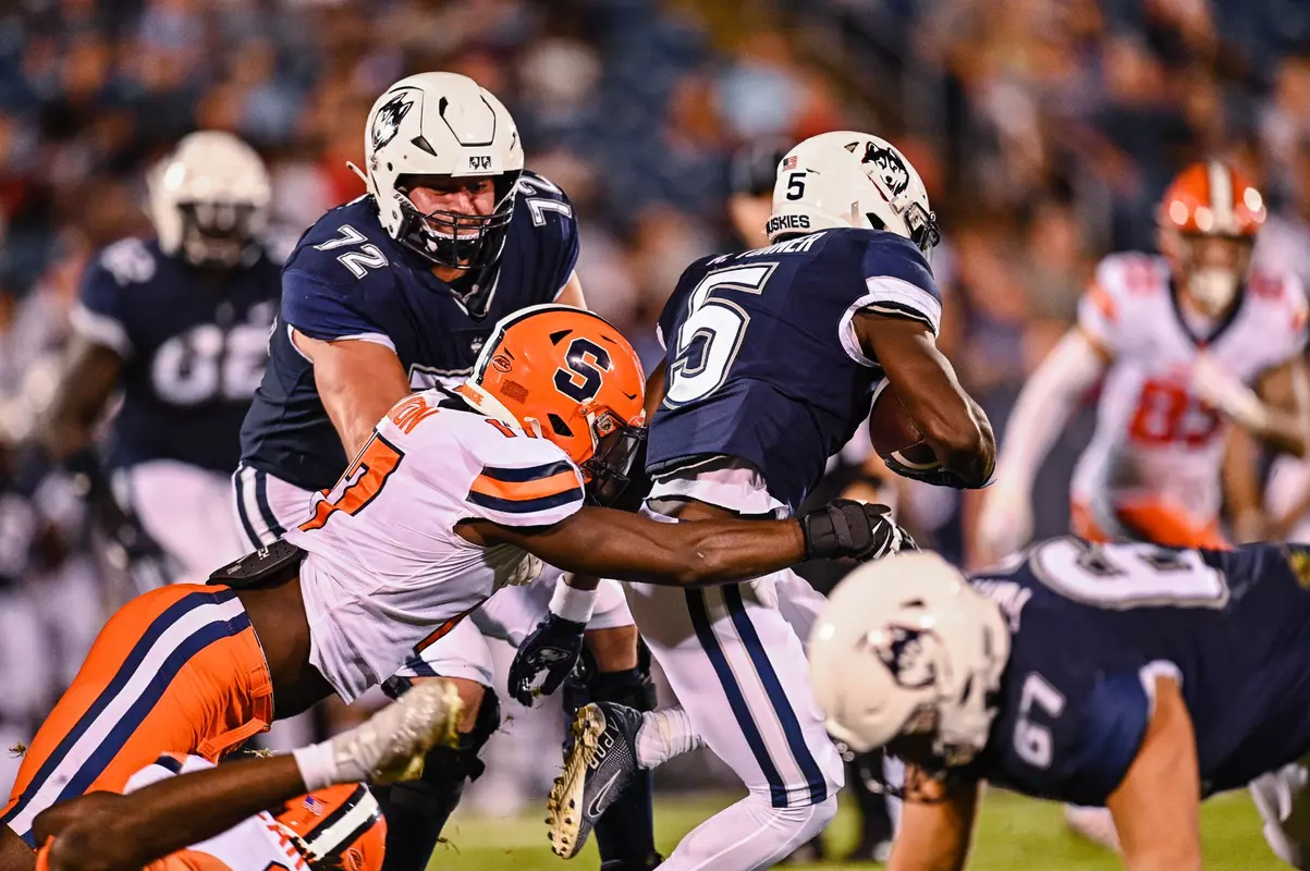 NCAA DI Football- 2022 - Syracuse at UConn, Rentschler Field, East Hartford, Connecticut.
