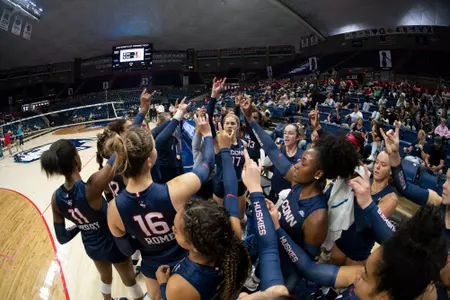 Team breaks following a Timeout