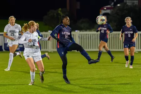 Chioma Okafor BIG EAST Semis