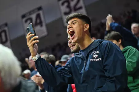 Fan yelling in Gampel