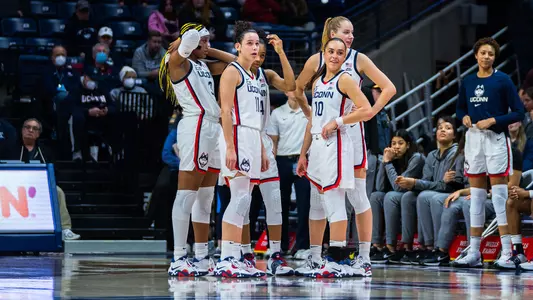 WBB Huddle