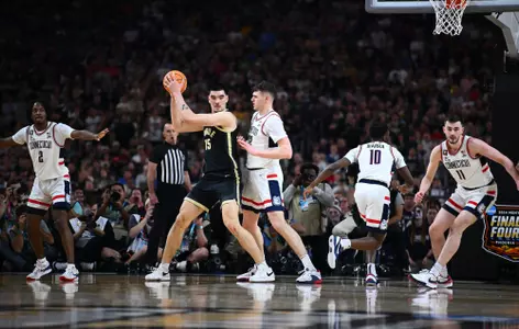 UCONN MEN'S BKB DEFENSE