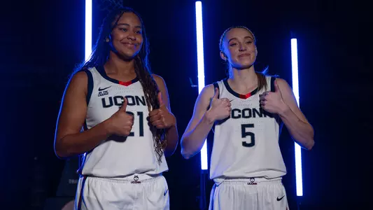 Sarah Strong, Paige Bueckers
