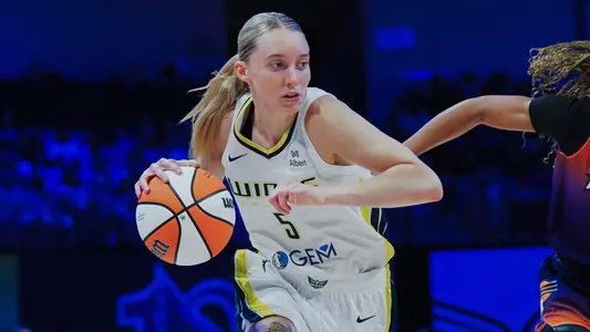 Paige Bueckers Wings