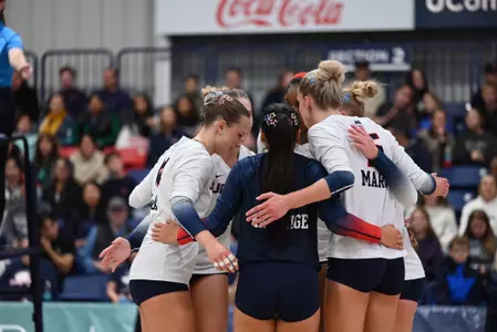 VB DePaul Huddle