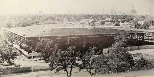 Hofheinz Pavilion, Construction