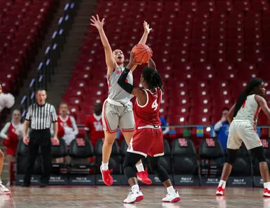 Nov 23, 2019; Houston, TX, USA; The Oklahoma Sooners against the Houston Cougars at Fertitta Center.