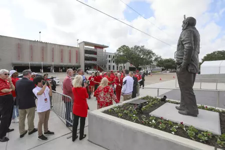 Judge Roy Hofheinz, Statue, Dedication