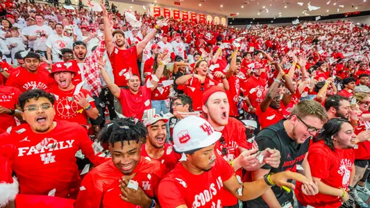 Fertitta Center, Fans, Students
