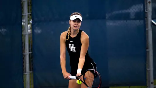 Laura Slisane at Rice Invite