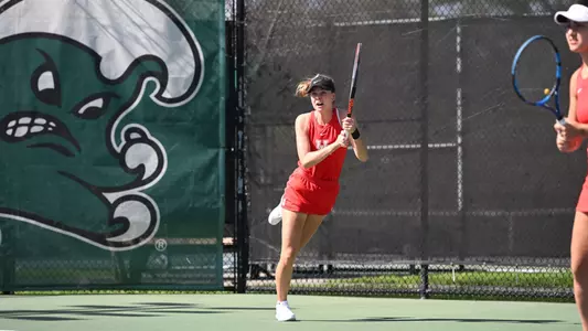Laura Slisane vs. Tulane