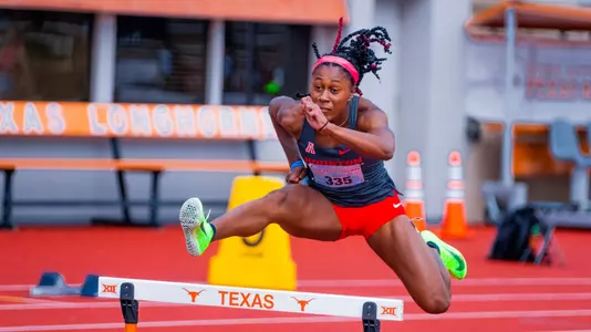 Sydni Townsend at Texas Relays