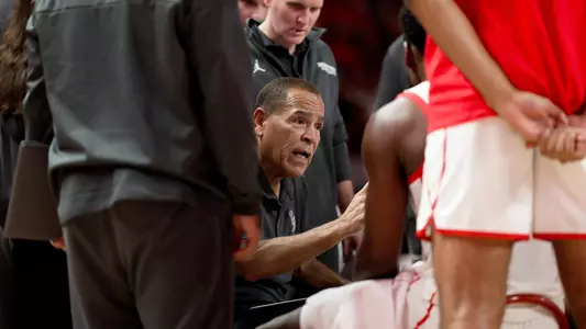Kelvin Sampson, Huddle