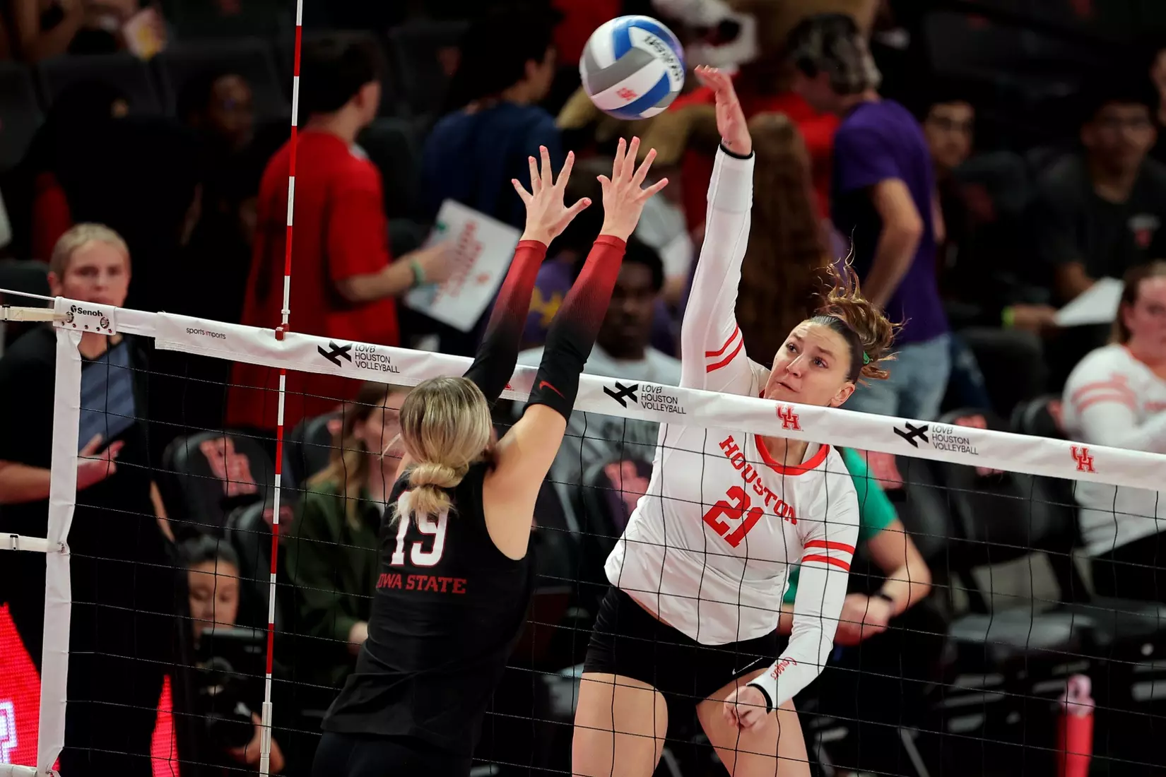 Volleyball vs Iowa State