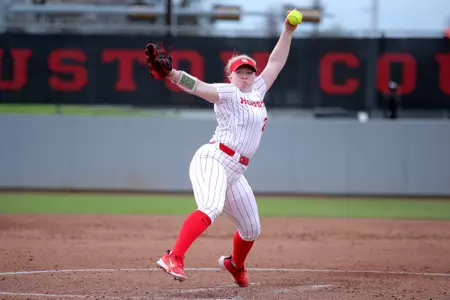 Shelby Smith Pitching