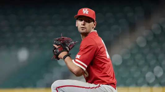 Justin Murray pitching vs Louisiana