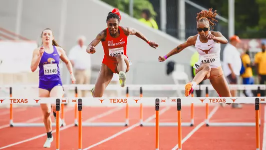 Sydni Townsend Hurdles 2024 Texas Relays
