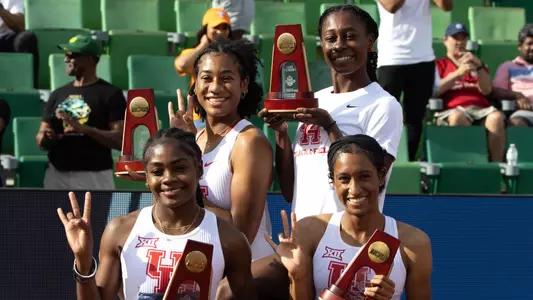 4x400m Podium