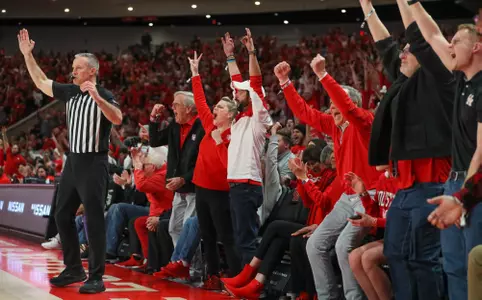 Fans, Courstside, Cheer, Celebrate