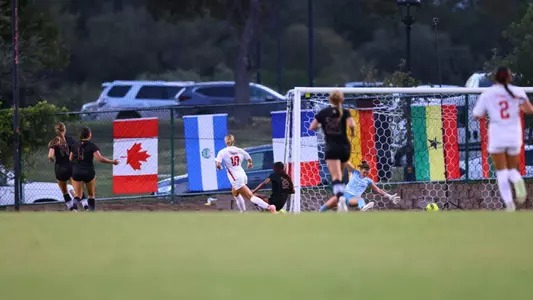 Juliet Moore vs Texas State