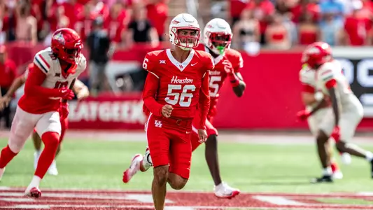Jacob Garza running down field vs. Arizona