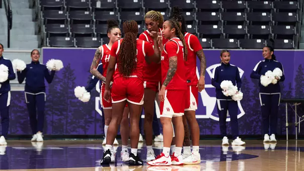 Women's Basketball Huddle before game against Stephen F. Austin
