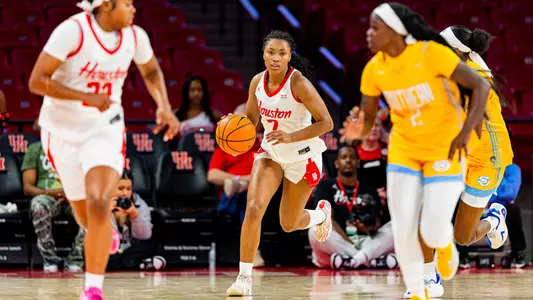 Kyndall Hunter dribbling ball vs. Southern