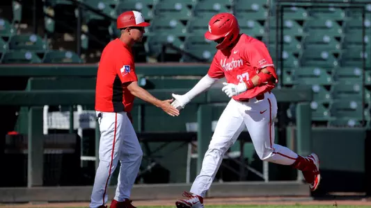 Xavier Perez vs Sam Houston at Constellation Field