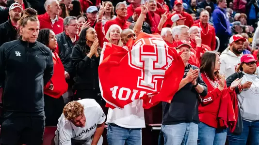 Fans, Coogs Sign, NCAA Tournament First Round