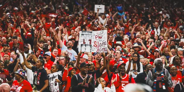 Fans, Signs