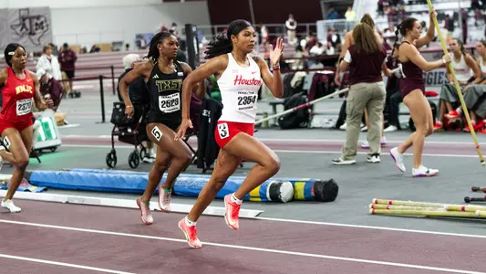 Track & Field athlete running at Ted Nelson Invitational