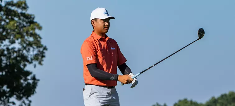 Hsuan-Yi Chen prepares to hit his tee shot