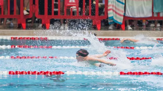 Alexia Duncan swimming the butterfly