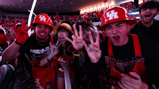 Fans, Students, Cheer, Celebrate, Coog Sign