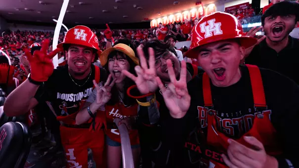 Fans, Students, Cheer, Celebrate, Coog Sign