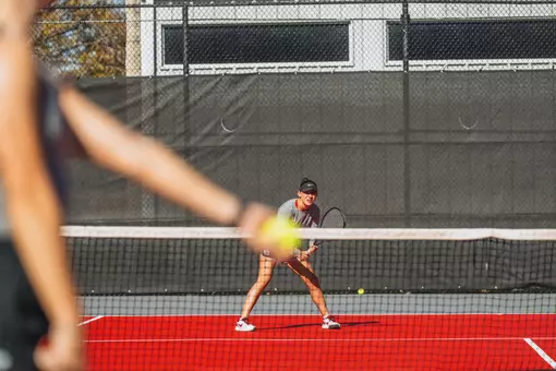 Gaby Cortes prepares to receive srve