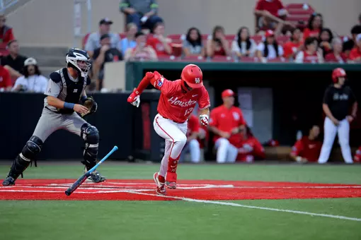 Peyton Dickens running