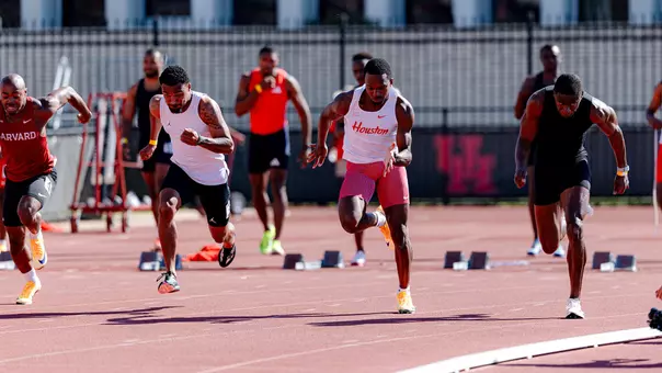 Michael Onilogbo running