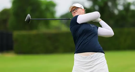 Moa Svedenskiold watches her shot after hitting
